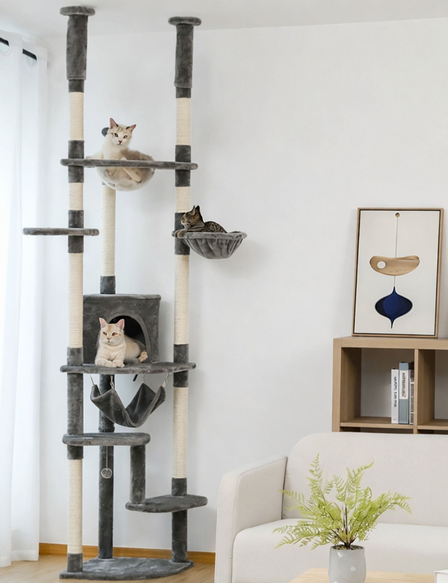 Arbre à Chat Géant