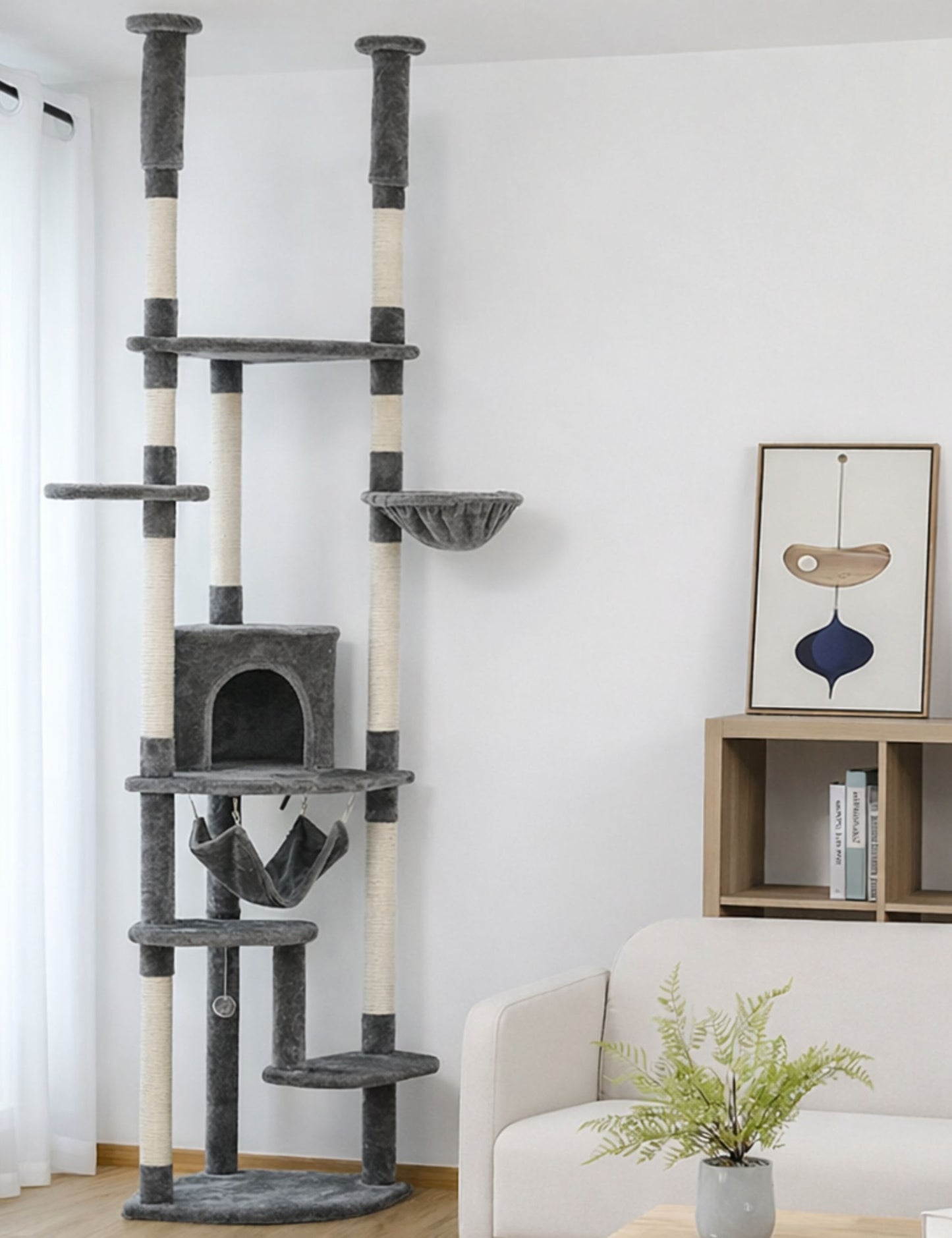 Arbre à Chat Géant